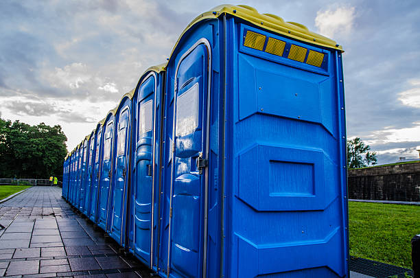 Best Temporary restroom rental  in Oak Park Heights, MN